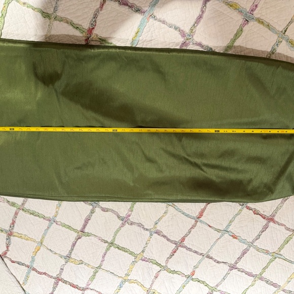 LulaKate Eva Bodice with Straight Skirt Floor Shantung Greenery Green Size 4 6 8 - Picture 6 of 16